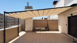 pérgola en terraza comunitaria de uso privativo